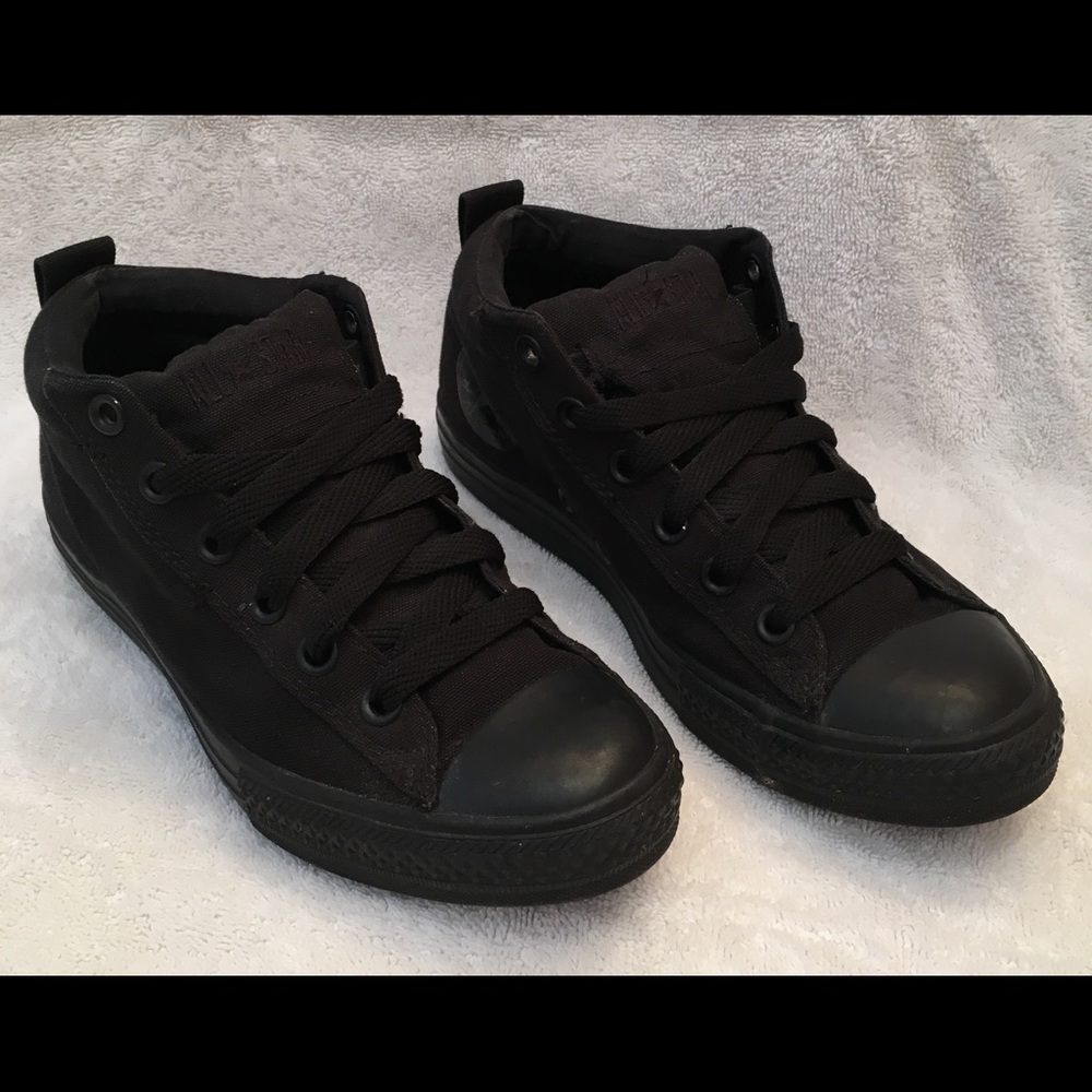Chuck Taylor Converse Black All Star Shoes Size 5